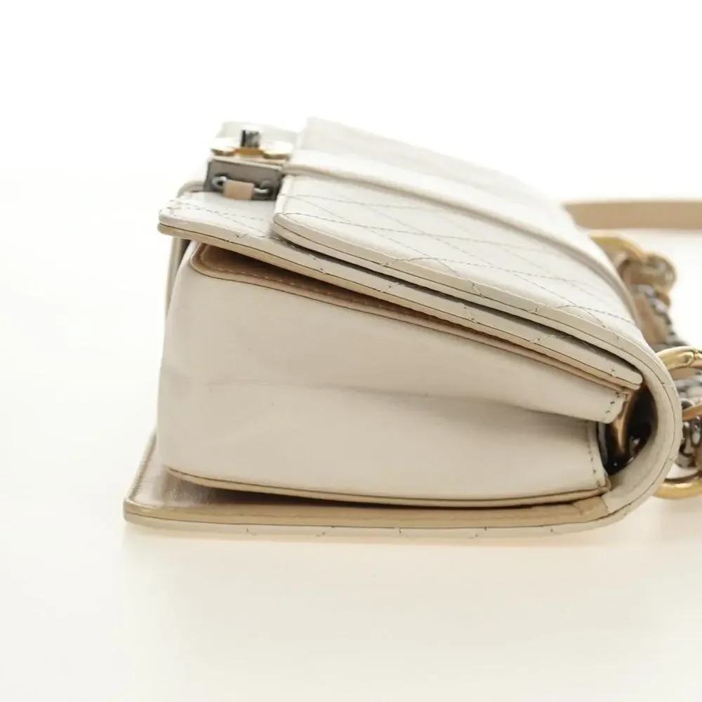 Chanel Matelasse Shoulder Bag White